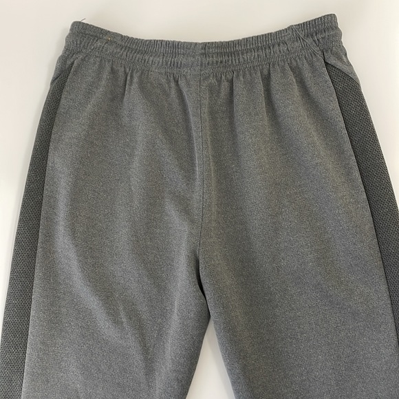 Reebok men’s Medium grey heather sweatpants‎ joggers. EUC - Picture 7 of 11